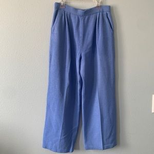 St.John Collection Santana knit light sky blue knit pants!